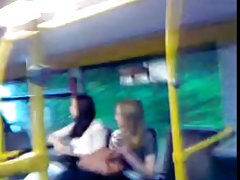 Anal un membru de pe un pat de spital