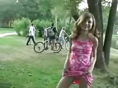 Amatori filmarea orgii în studente