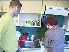 Doi baieti ușor nenorocit minunatul blondă. hd