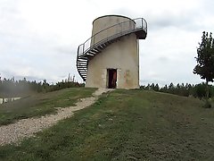 Baieti pe porno juninci pe gazon. hd