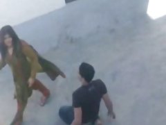 Negru pula în lacurile și în gura sexuală