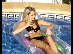Hd porno tanara bruneta cu bucurie, e de rahat și