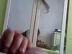 Curajoasă dracului roteste cu tate mari